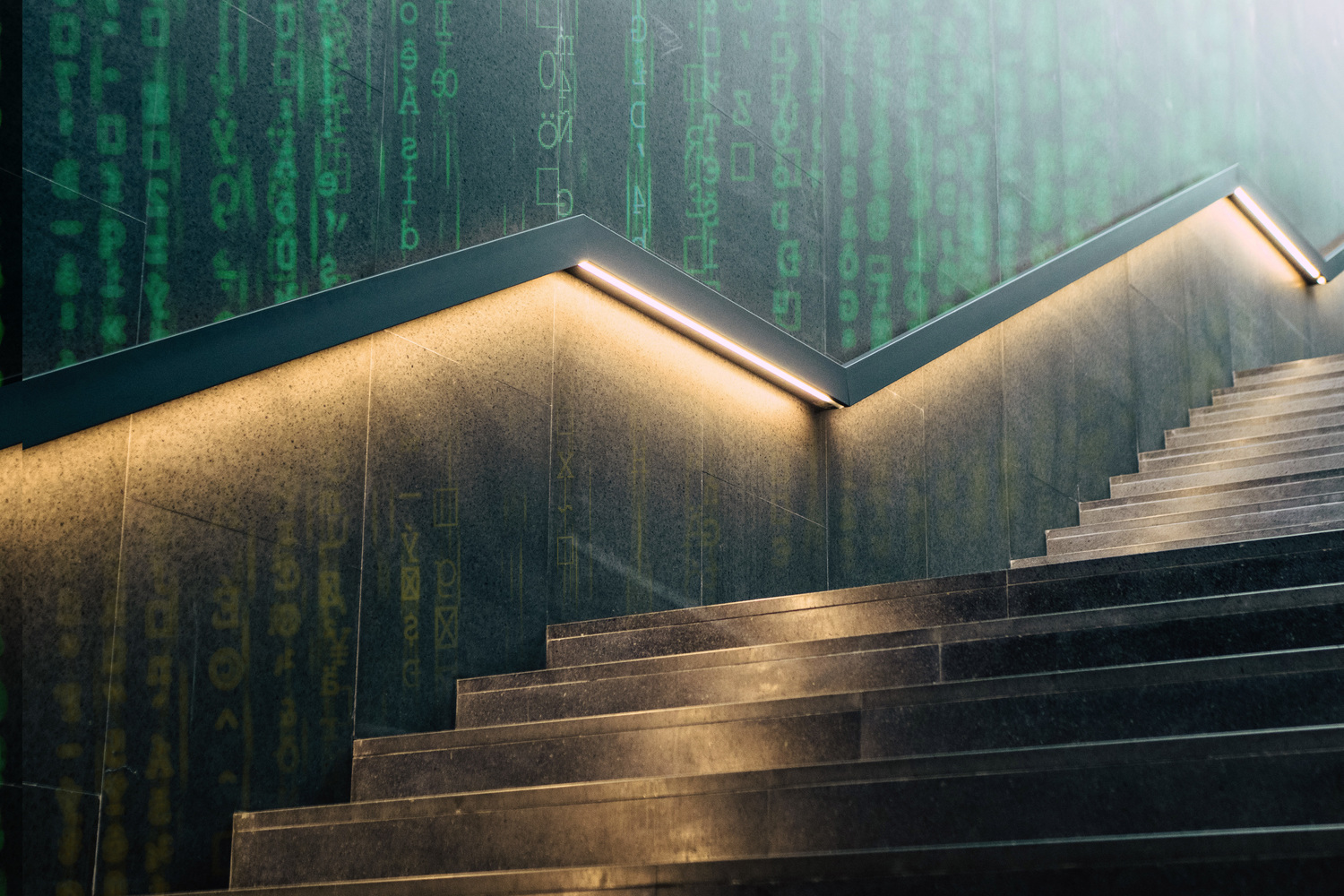 Beleuchtete Treppe mit modernem Design.