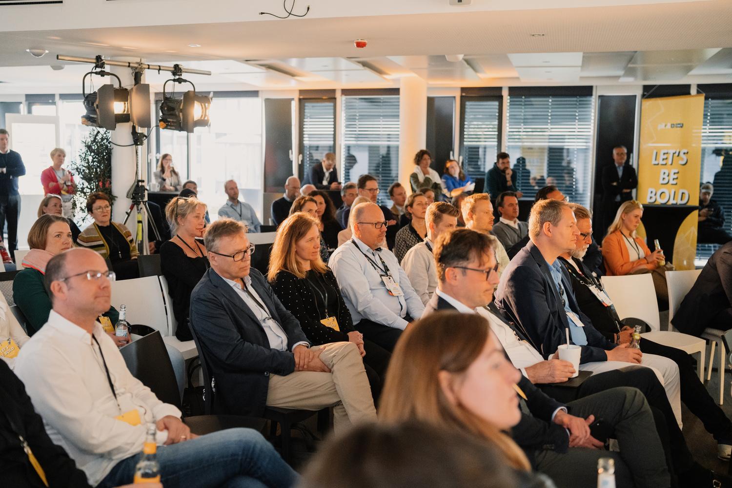 Personengruppe bei pilot@OMR