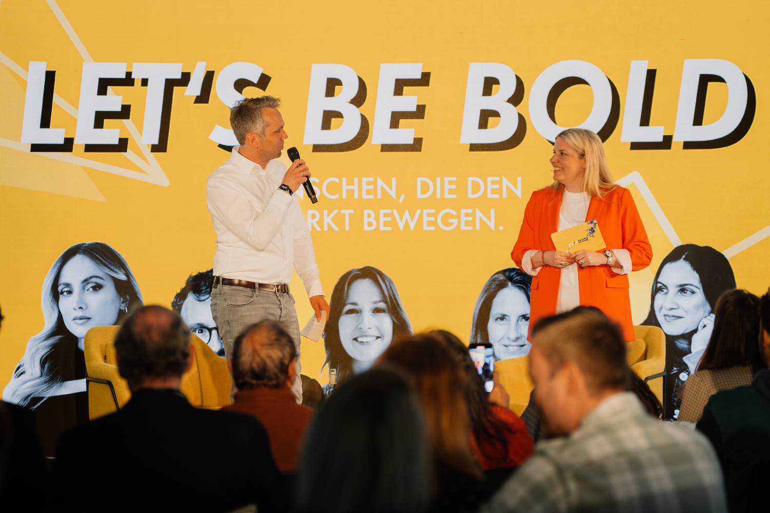 Kristian Meinken und Simona Riedel bei pilot@OMR