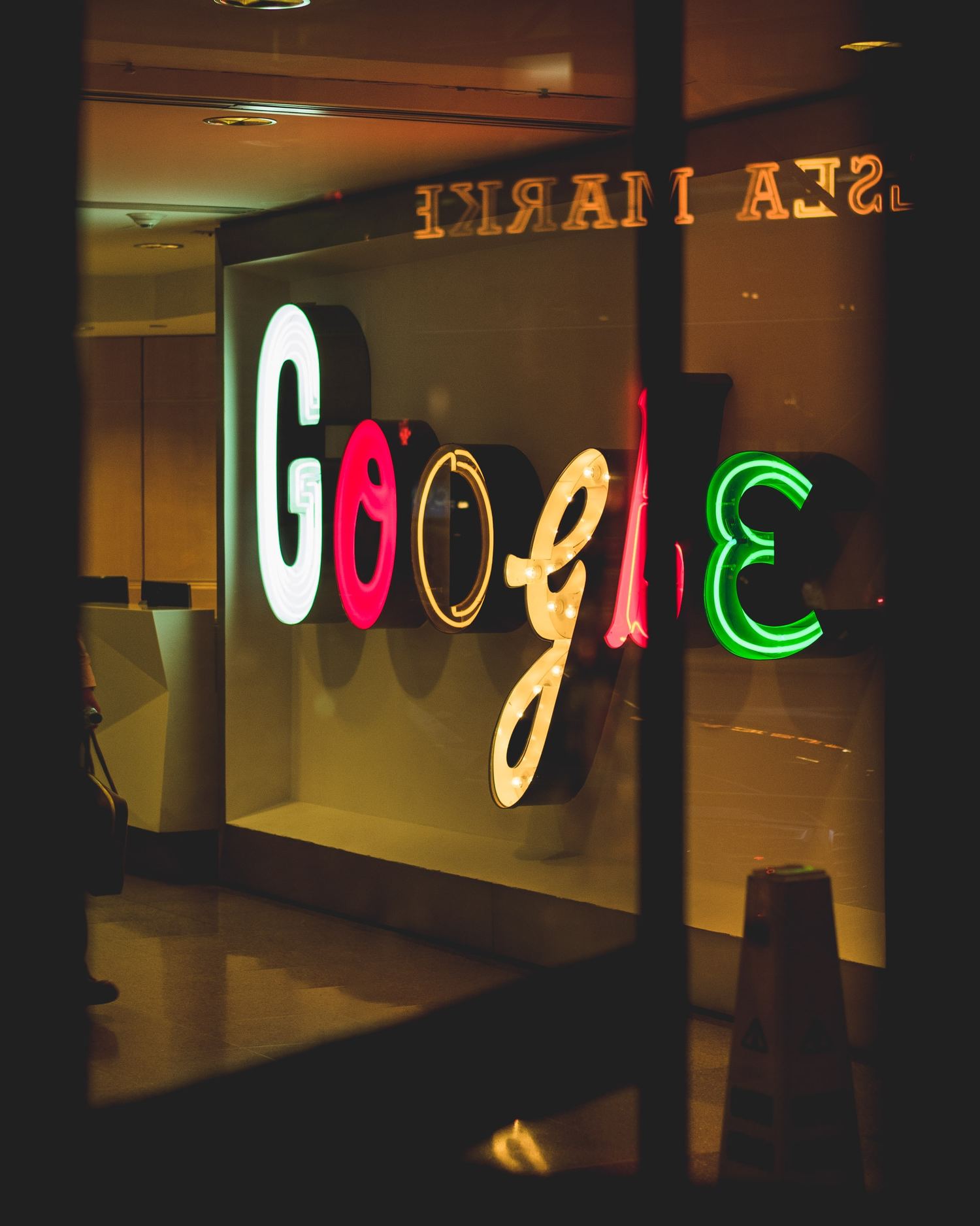Retro-Leuchtschild von Google