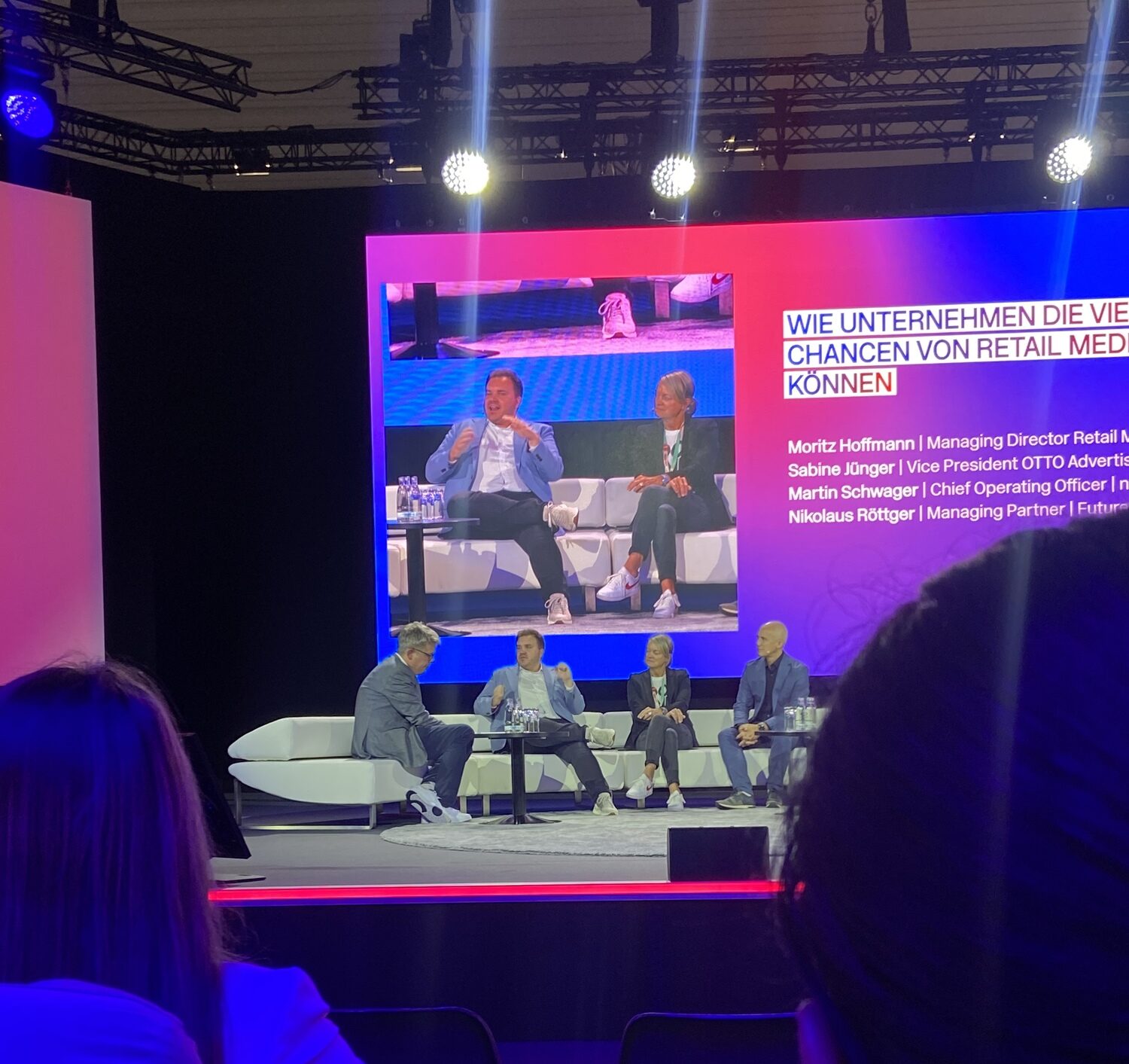 Speaker*innen auf der Bühne von der DMEXCO 2023